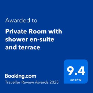 Private Room with shower en-suite and terrace - Balzan - 1