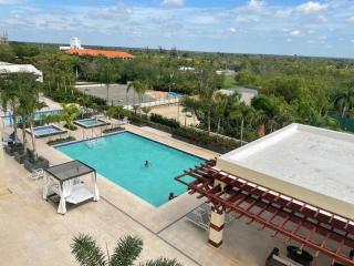 Amazing 2 Bedroom Beach Apartment for 6 - Paraíso - 8
