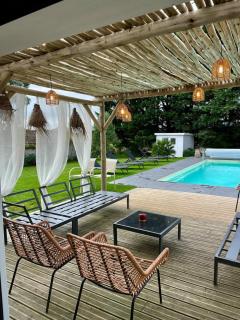 Demeure avec piscine - 9