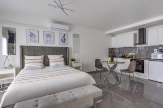 Suite avec jacuzzi & terrasse - Savigny-le-Temple - 6