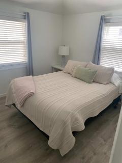2-Bed Home by the Bay - Margate City - 2