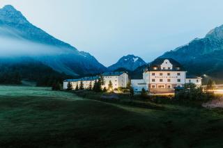 Hotel Maloja Kulm - Maloja - 2