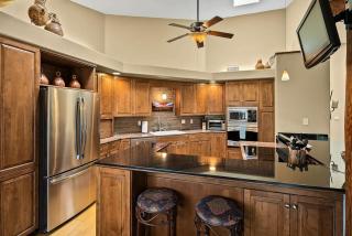 Spacious Sedona Splendor with Community Spa & Pool - Sedona - 3