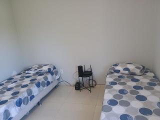 Casa Completa com Piscina - 3