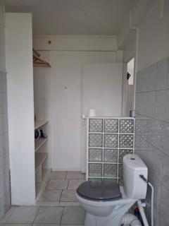 Studio en rez-de jardin clos à 4km de l'aéroport et proche de toutes les commodités - Le Lamentin - 4