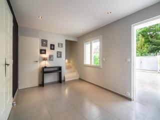Luxurious villa in Saint geniès de Fontedit with heated pool - Saint-Geniès-de-Fontedit - 2