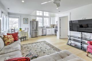 Coastal Waterford Getaway, Steps to the Water! - 6