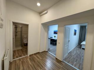 Modern, comfortable apartments near the metro - 1