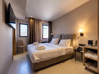 Regal Hotel Mitropoleos - 1