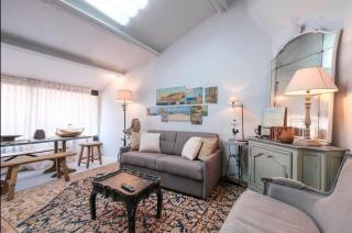 Typical Croisette Cannes house - 1