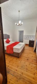 Neo & Ruks Guest House Boston Belleville - Bellville - 0
