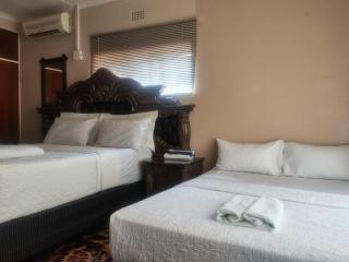 Savannah Guest House Mafikeng - Mahikeng - 7