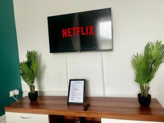 Cozy Leicester Apartment with 2 Bedrooms - Leicester - 0