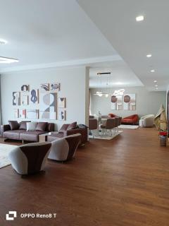 luxury apartment three bedrooms three bathrooms - 0