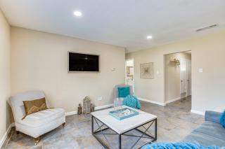 5 Mi to Fort Worth Stockyards Home with Yard! - 6