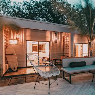 Surf And Yoga Retreat Nicaragua - La Albina - 8