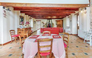 Cozy Home In Saint Lyphard With Wifi - Saint-Lyphard - 5