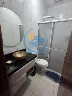 Casa aconchegante, com churrasqueira, garagem e apenas 1 quadra e meia do mar - Balneário Piçarras - 6