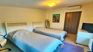 Amelia Beach Front Villa, Private Beach - Possidi - 4