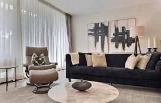 Experience luxury in this stunning three-bedroom modern townhouse frontline to the San Roque Golf - San Roque - 9