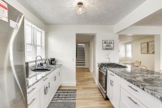 Serene South Haven Retreat with Deck 1 Mi to Dtwn! - South Haven - 1