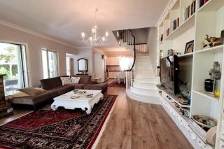 Seaside Villa with Private Yard on Adriatic Coast - Hamallaj - 0