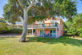 Emerald Isle Vacation Rental, Walk to Beach! - Emerald Isle - 0