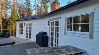 Mysig stuga med sjöutsikt - Bergshamra - 7