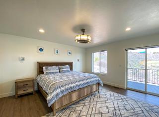 Brand New Bear Lake Beach Cottage in Sweetwater - Garden City - 8