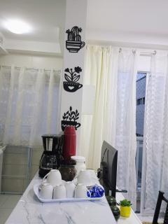 Apê a 300 metros da praia, 2dorm, garagem, elevador - Praia Grande - 2