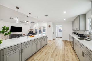 Beautiful 3BD 2BATH Comfortable Home In Houston - Houston - 4
