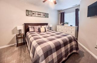 Inn Building Condo 107 - Garden City - 9