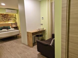 Feeling Home - Suites&Rooms - León - 6