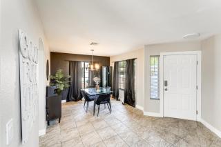 Las Vegas Home with Private Pool - Close to Casinos! - Las Vegas - 6
