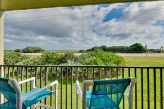 Ormond Beach Condo with Pool Access Steps to Coast! - Ormond Beach - 5