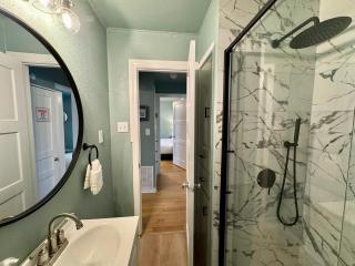Fully-furnished Townhouse Near Plaza District #l1 - Midwest City - 5