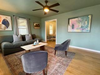 Fully-furnished Townhouse Near Plaza District #l1 - Midwest City - 1