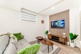 Cozy Getaway 15 Min to Airport - Calgary - 8