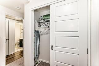 Cozy Getaway 15 Min to Airport - Calgary - 0
