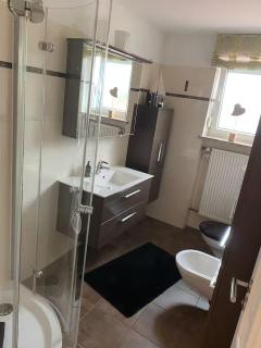 Möblierte Wohnung mit Balkon - Krumbach - 4