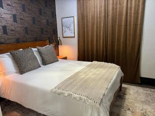 The Block Hotel - 7