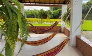 Finca descanso a 5 mts del parque del Café, Wifi, Piscina, Tv, Bbq 23Px - Montenegro - 6