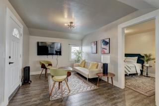 Vintage 2br Home Clean & Affordable #l2 - Midwest City - 2