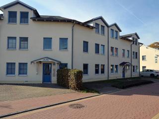 Holiday apartment in Glowe with swimming pool - Glowe - 4
