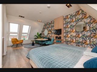 Romantic stay near Zoutelande - 1