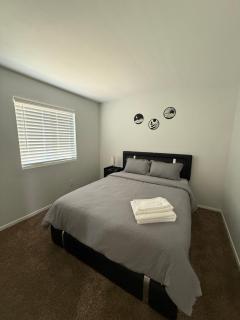 Luxury Escape - Stockton - 9