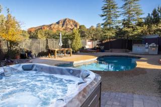 Prime location with Hot tub Pool and Views for Family - Sedona - 0