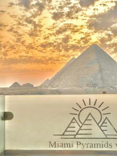 Miami Pyramids View - Il Cairo - 8