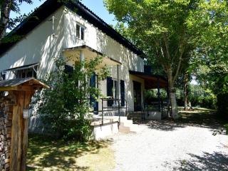 Modern holiday home near the forest - Saint-Honoré-les-Bains - 3