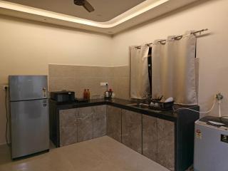 The Sharva 1 by Shiva stays with open air Bathtub, close to Varca beach - Varca - 8